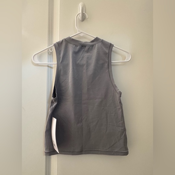 Yogalicious Charcoal Tank Top NWT - Picture 3 of 5